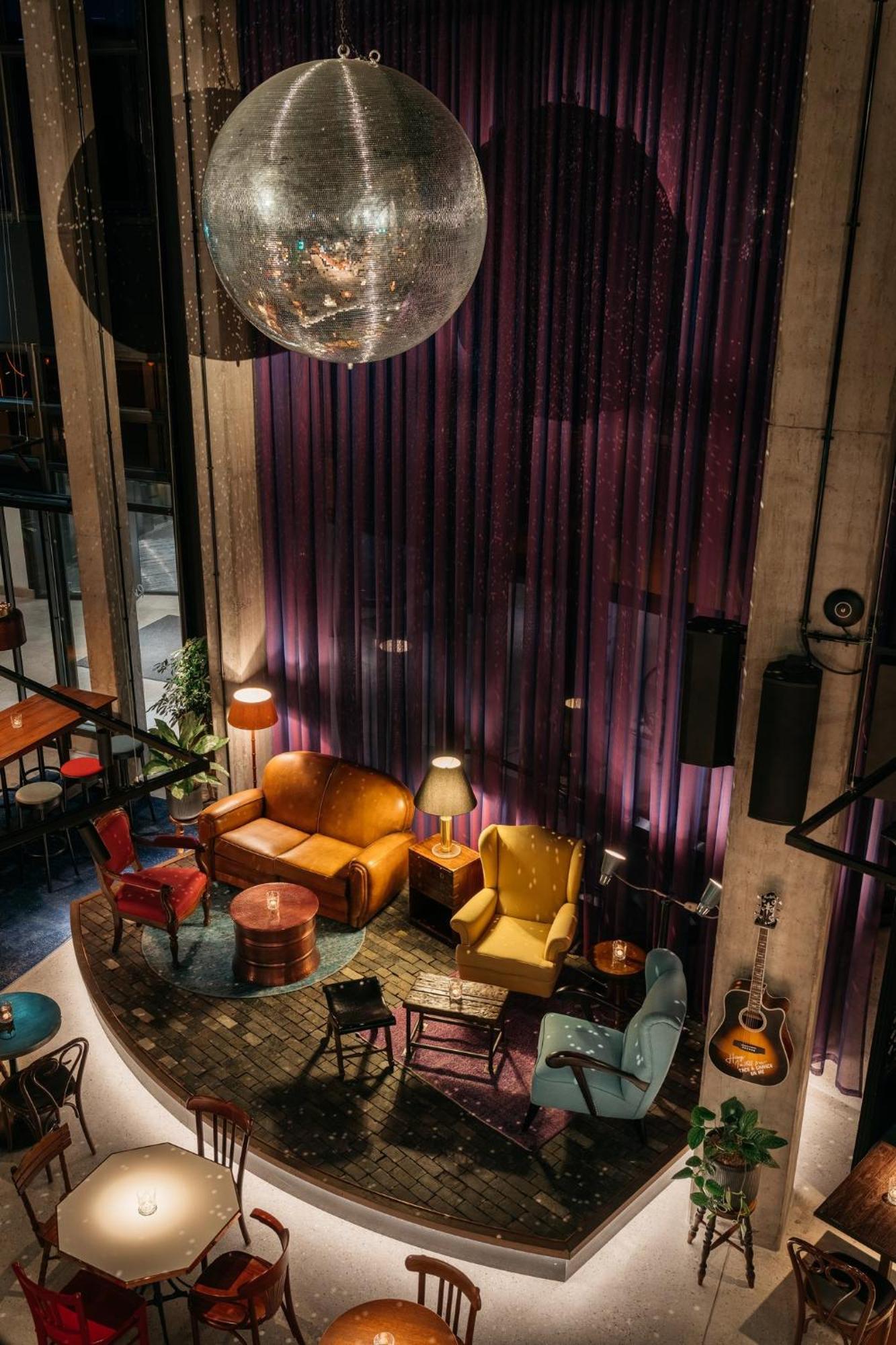 Ruby Hanna Hotel สตุตการ์ต ภายนอก รูปภาพ